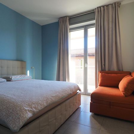 City Center - Modern Flat With Free Parking And Wifi - Apt A Bérgamo Exterior foto