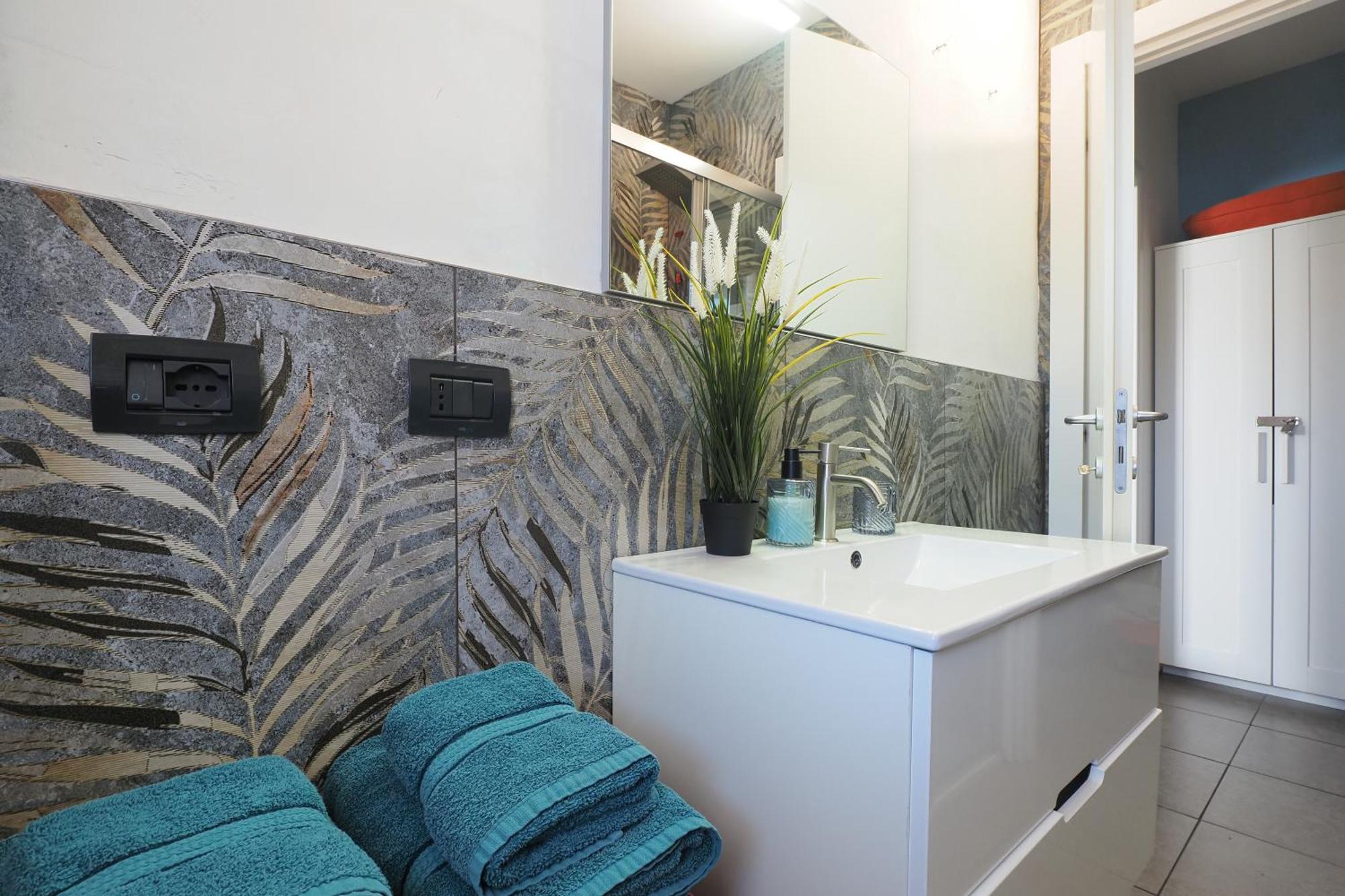 City Center - Modern Flat With Free Parking And Wifi - Apt A Bérgamo Exterior foto